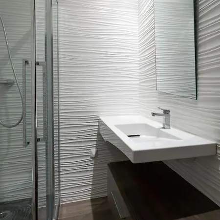 Contemporaine Villa Nîmes