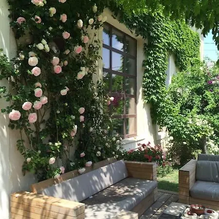 Contemporaine Villa Nîmes